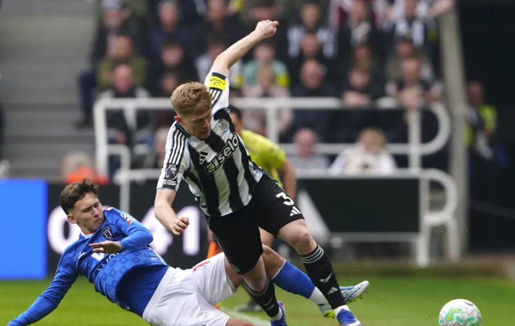 The "Three-Step Protocol" in Action: How Football Responds